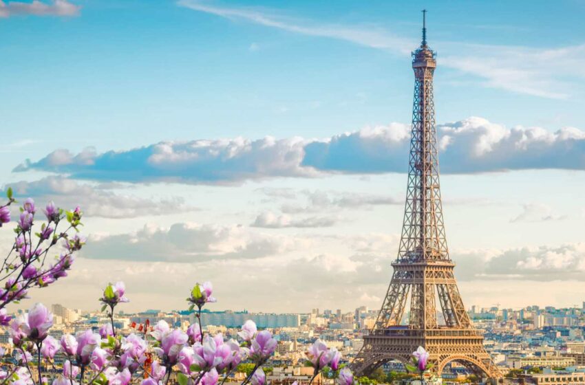  Paris: A Tourist’s Dream Destination